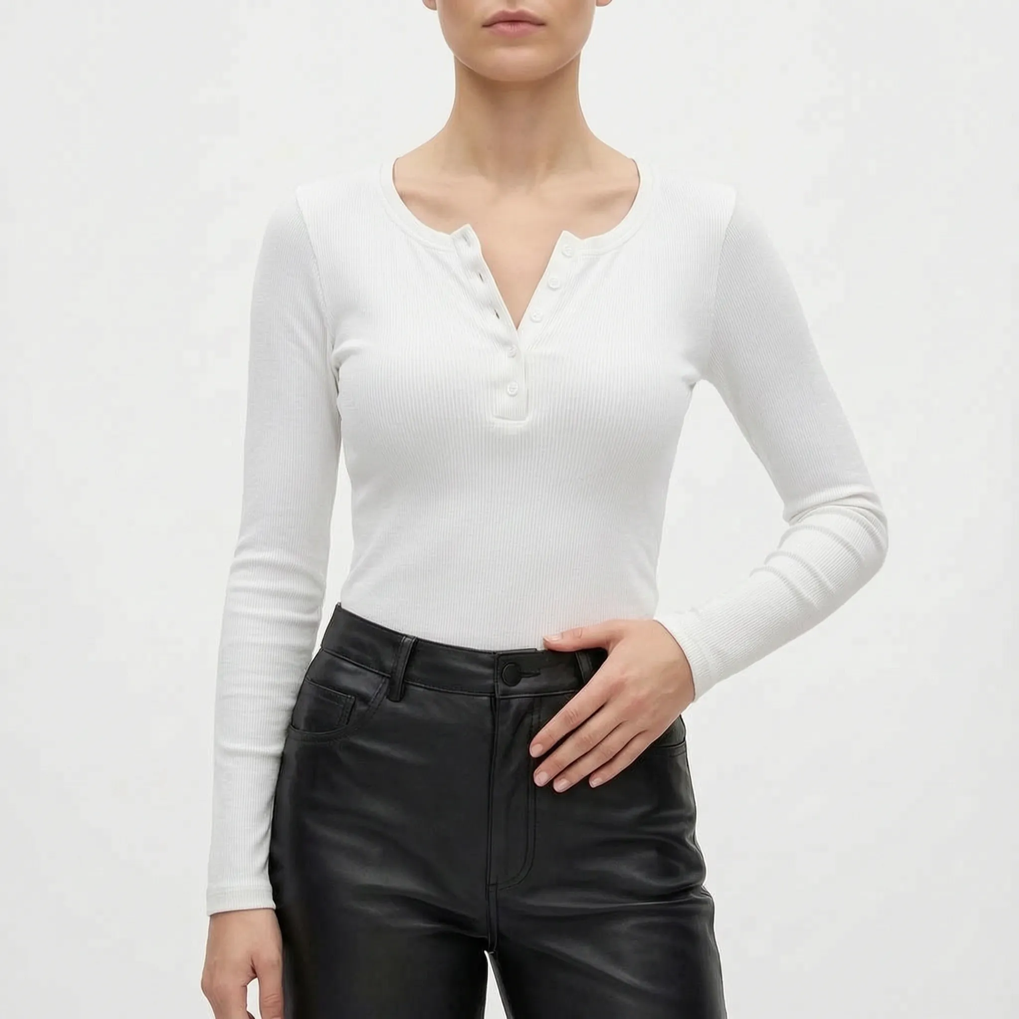 Vantoma - Ribbed Textured Button Long Sleeve Top