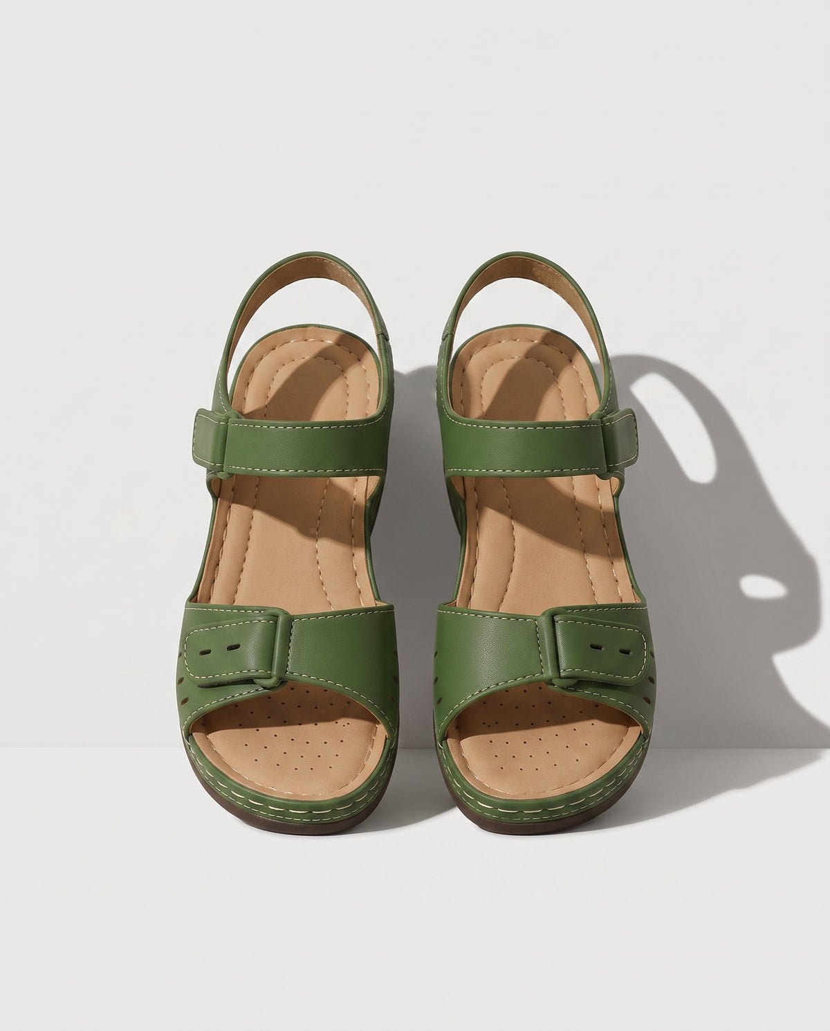 Rosanna | Silver Wedge Low Heel Sandals For Summer Days — voorkant