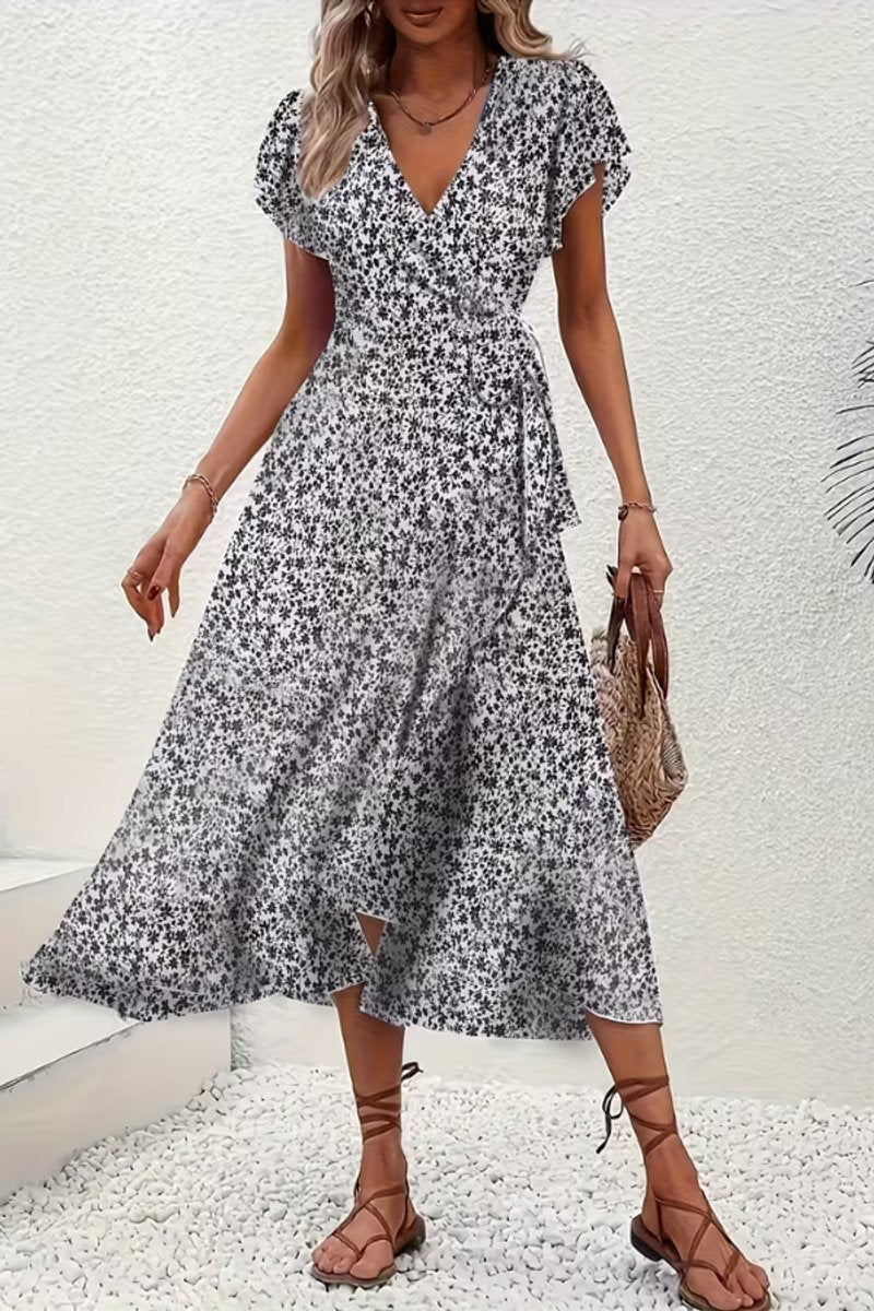 Delia | Floral Wrap Midi Dress Short Sleeve Black White V-Neck